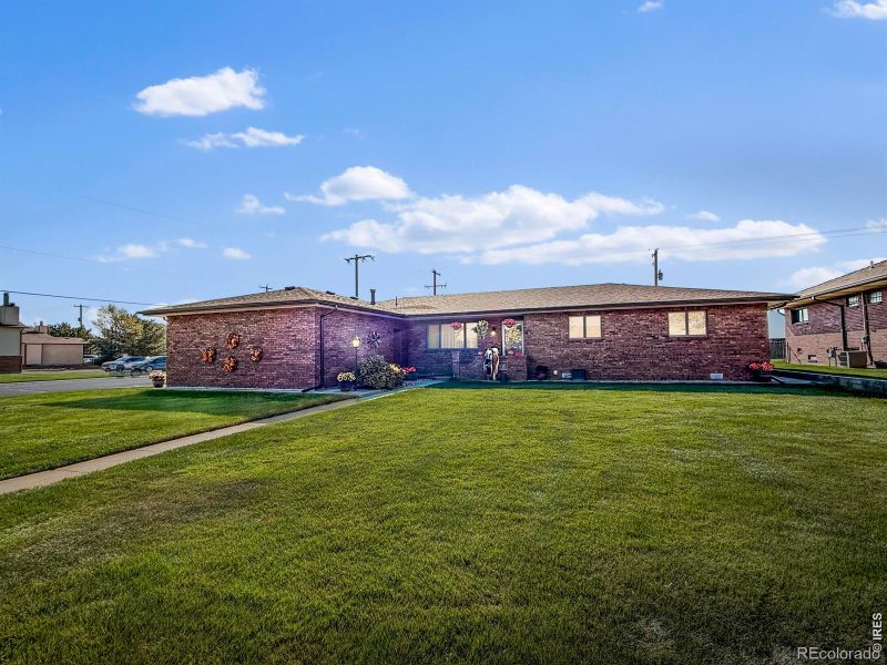 903 Holly Dr, Sterling, CO 80751