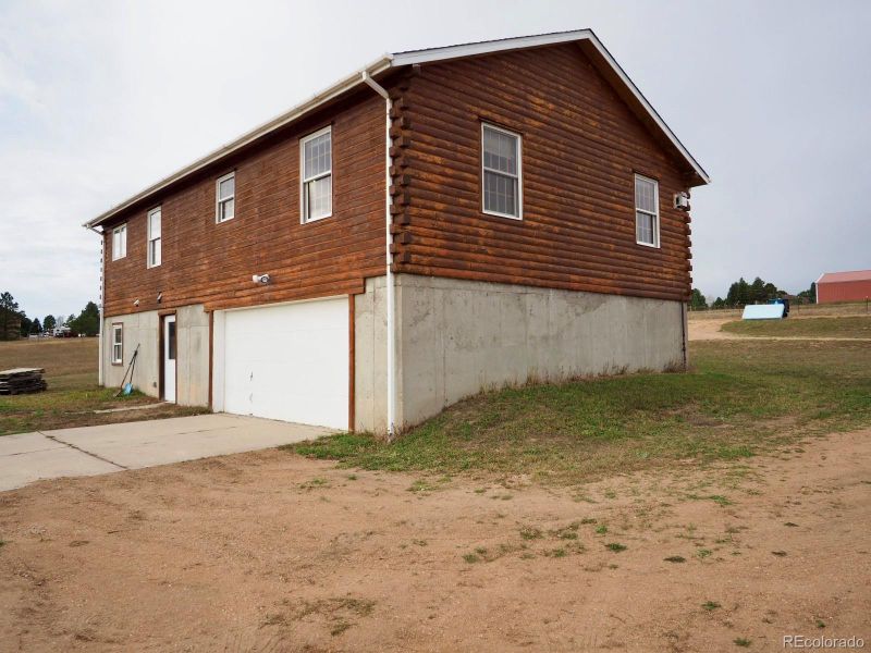 20071 W Thunder Rd, Colorado Springs, CO 80908