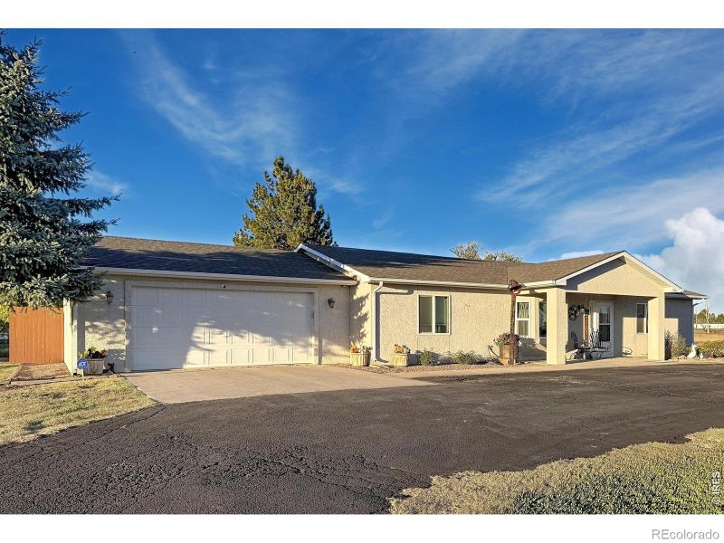 368 7th St, Limon, CO 80828