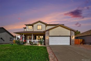 125 Falcon Cir, Mead, CO 80542