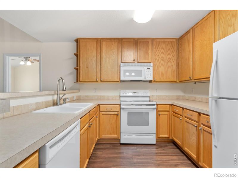 4725 Hahns Peak Dr #204, Loveland, CO 80538