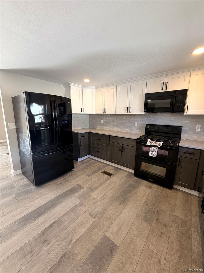 2644 Accolade Cir, Colorado Springs, CO 80916