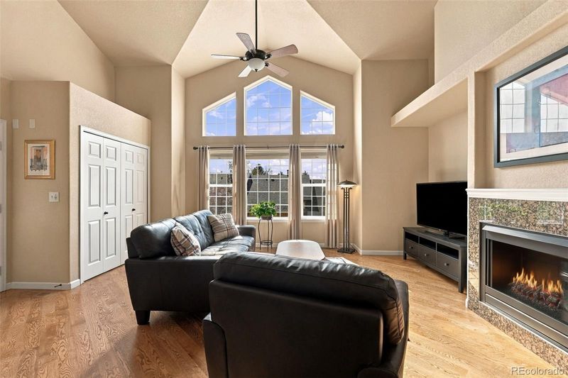 6743 W Yale Ave, Lakewood, CO 80227