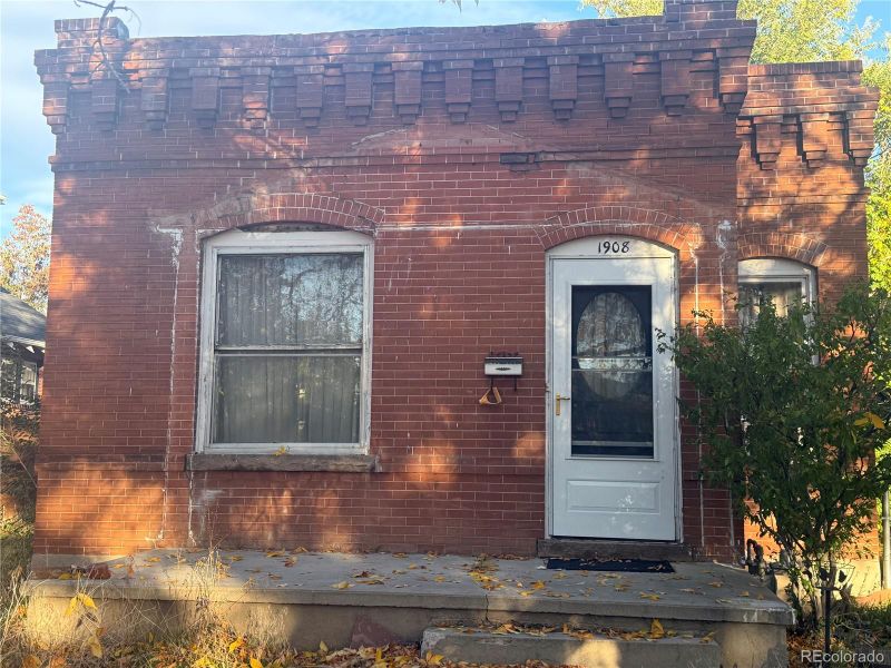 1908 S Sherman St, Denver, CO 80210