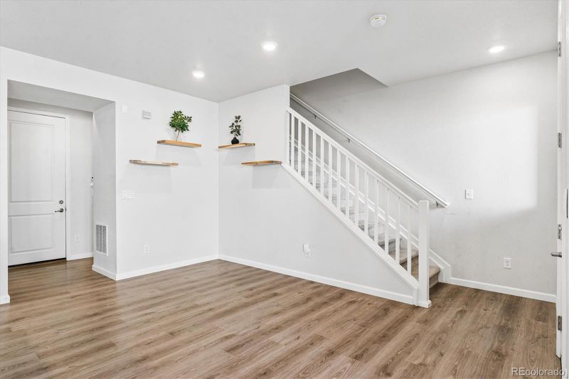 8043 Navajo River Loop #C, Littleton, CO 80125
