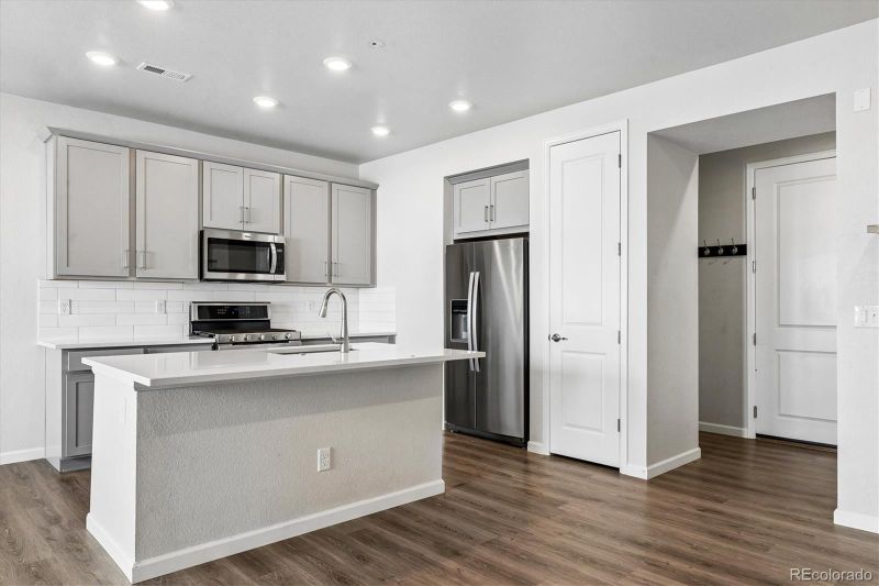8043 Navajo River Loop #C, Littleton, CO 80125