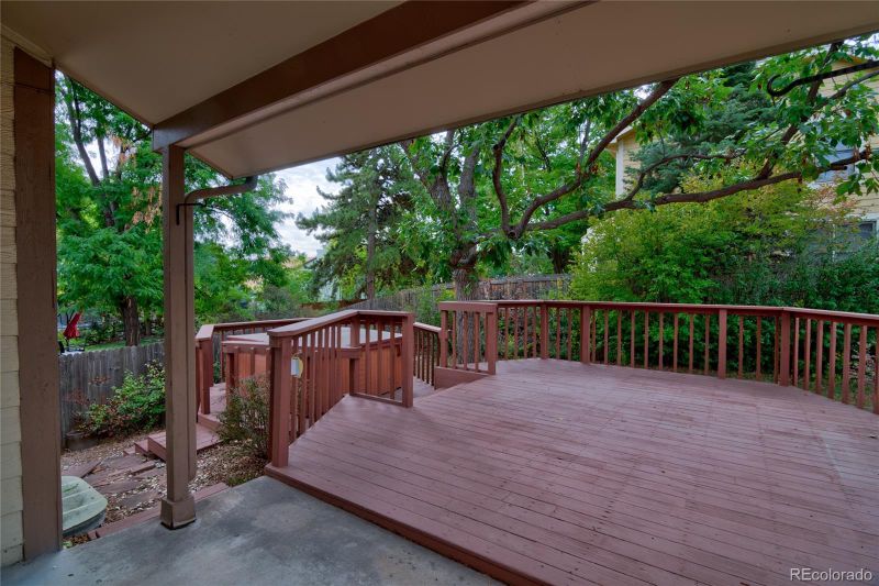 7928 Chaparral Rd, Lone Tree, CO 80124
