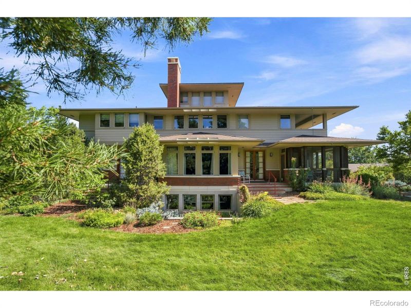 3928 W 17th St Ln, Greeley, CO 80634