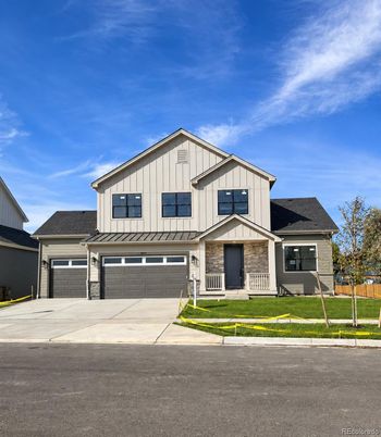 865 Peakview Pl, Longmont, CO 80503