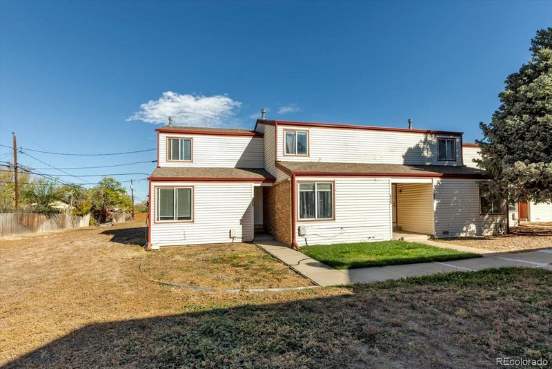 7559 Leyden St, Commerce City, CO 80022