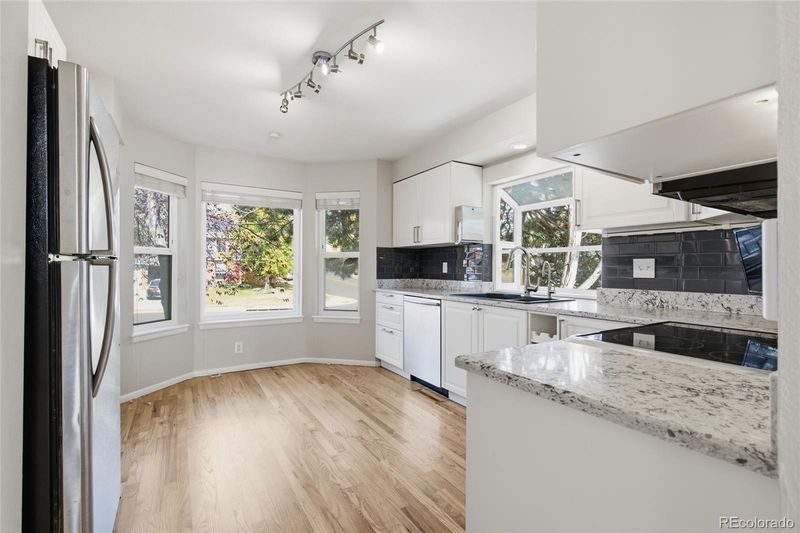 11104 W San Juan Range Rd, Littleton, CO 80127