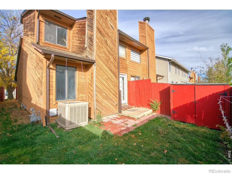 819 Gabriel Ct, Dacono, CO 80514