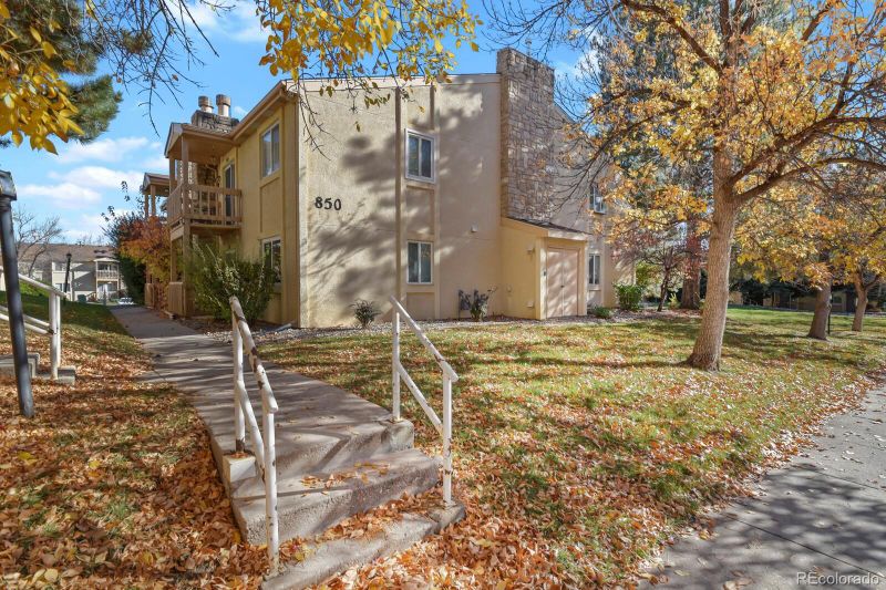 850 Tenderfoot Hill Rd #201, Colorado Springs, CO 80906