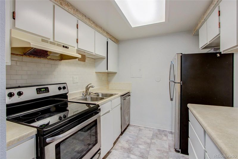 12160 Huron St #101, Westminster, CO 80234