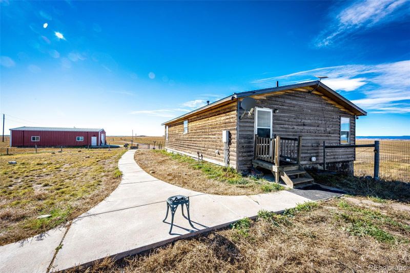 983 Jonathan Cir, Elizabeth, CO 80107