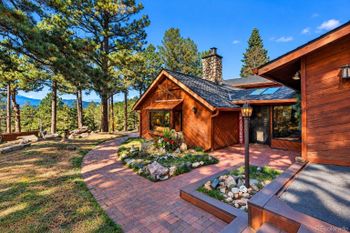 26112 Chief Hosa Rd, Golden, CO 80401