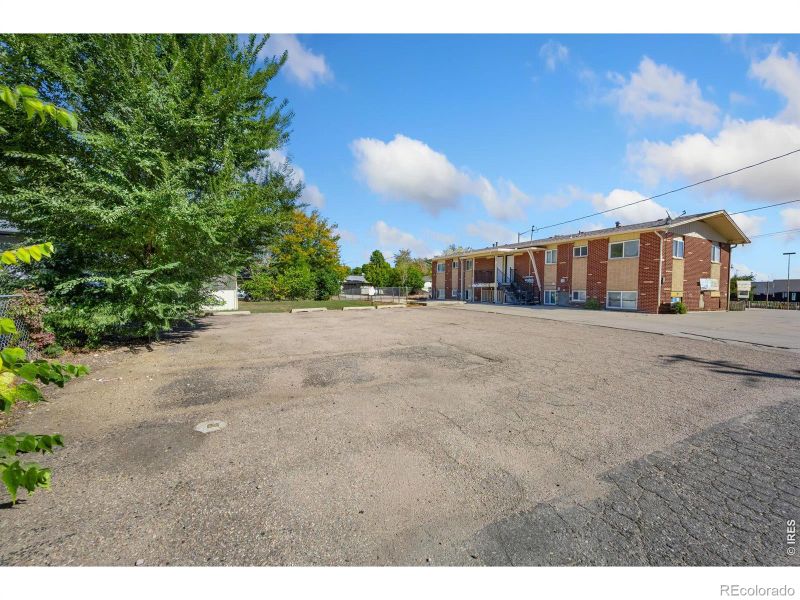 1212 E 15th St, Loveland, CO 80538