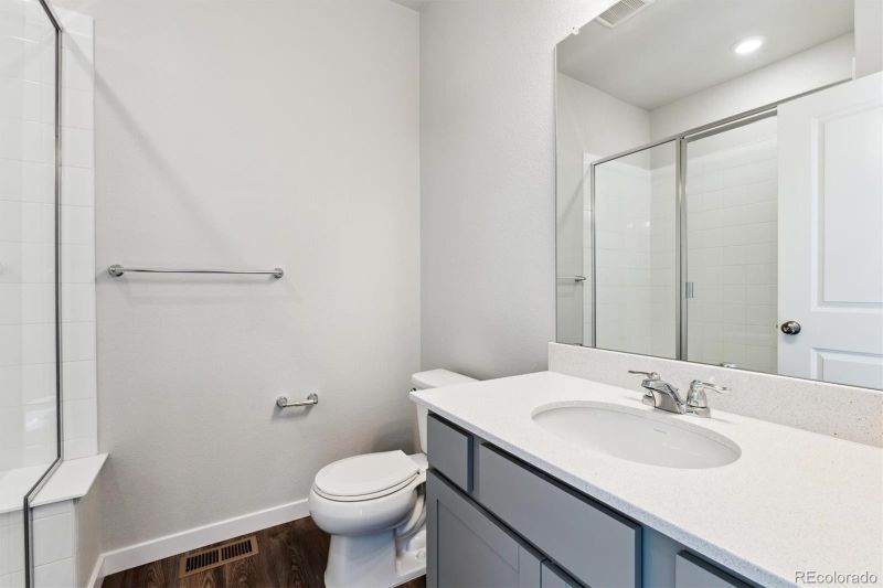 379 Overlook Ave, Lochbuie, CO 80603
