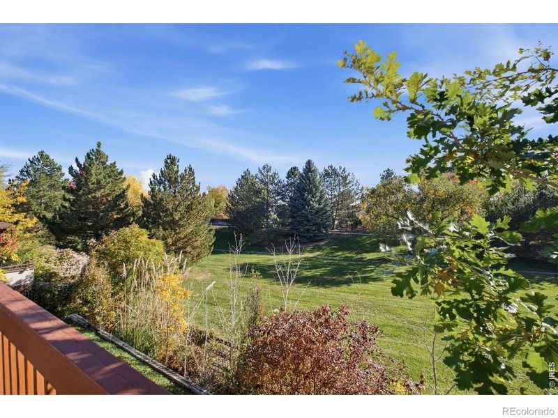 7102 Woodrow Dr, Fort Collins, CO 80525