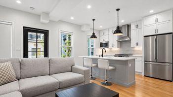 15 Morris St #1, Boston, MA 02128