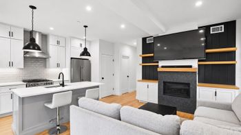 15 Morris St #1, Boston, MA 02128