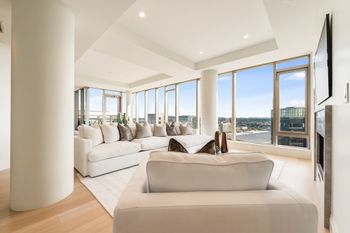 135 Seaport Blvd #PH3B, Boston, MA 02210