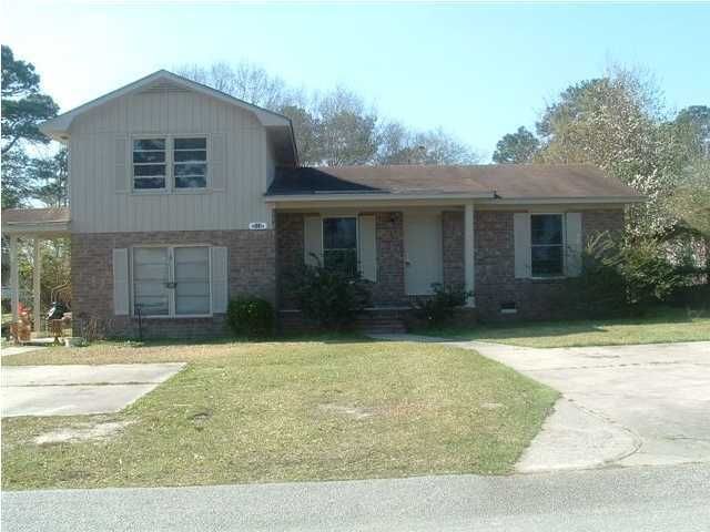 102 Roberta Dr #A & B, Summerville, SC 29485