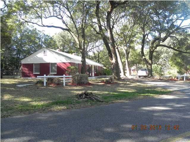 62 Vincent Dr, Mount Pleasant, SC 29464