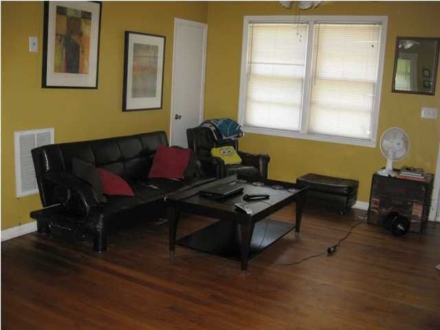 1527 Brookbank Ave, Charleston, SC 29412