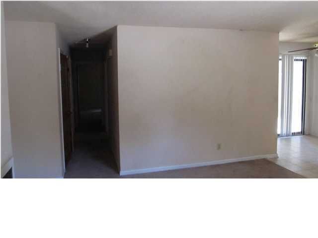 326 Dorchester Manor Blvd #A & B, North Charleston, SC 29420