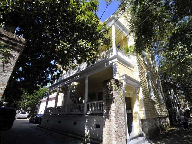 15 Pitt St, Charleston, SC 29401