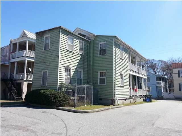69 Amherst St, Charleston, SC 29403