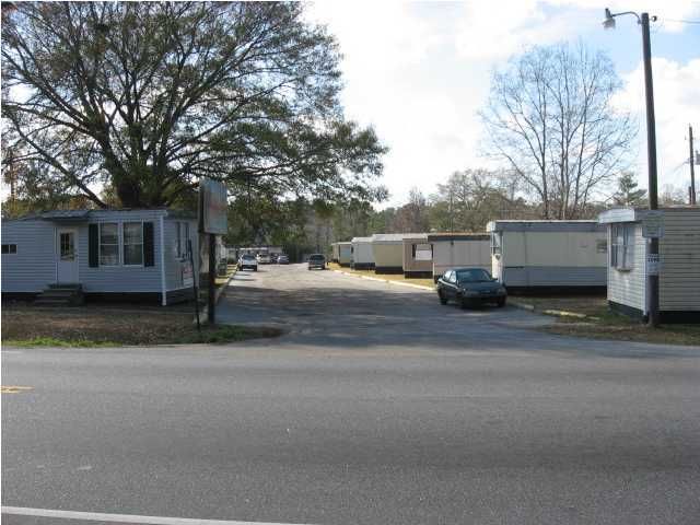 7245 Stall Rd, North Charleston, SC 29406