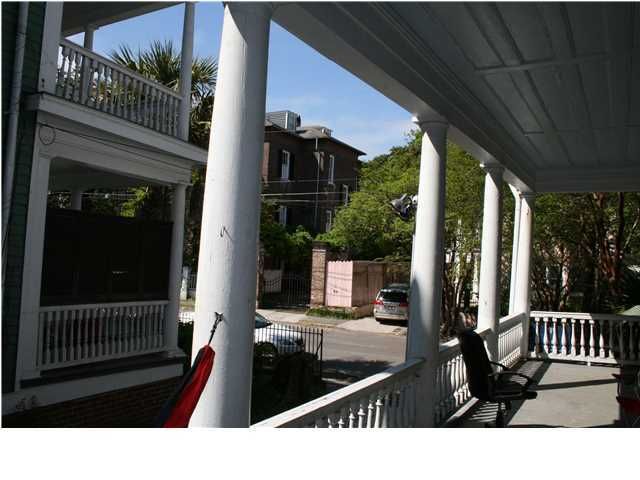 66 Pitt St, Charleston, SC 29403