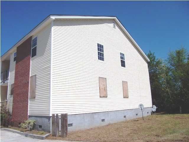 1805 English St, North Charleston, SC 29405