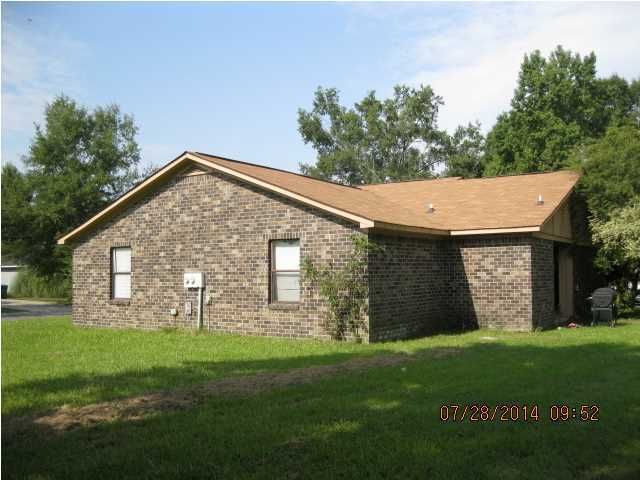 100 Scaup Ct #A & B, Summerville, SC 29483