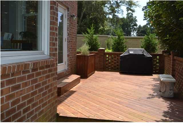1685 Fairway Place Ln, Mount Pleasant, SC 29464