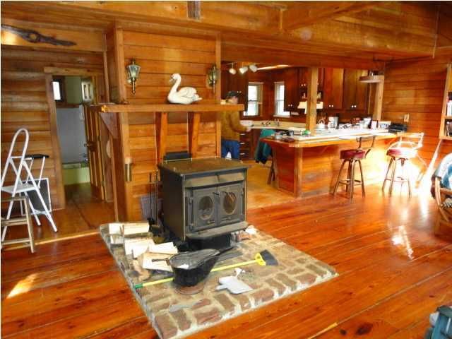 418 E Huron Ave, Folly Beach, SC 29439