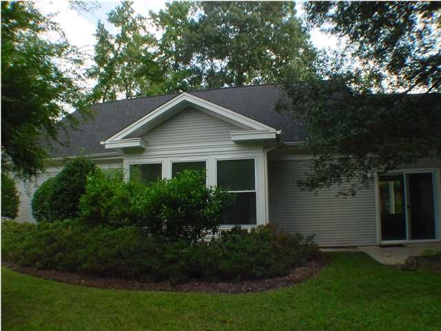 9132 Lafayette Ct, North Charleston, SC 29406