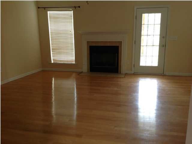 8580 Kennestone Ln, North Charleston, SC 29420