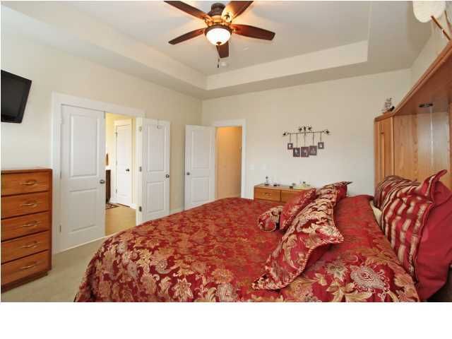 2406 Kendall Dr, Charleston, SC 29414