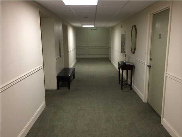 14 Lockwood Dr #1f, Charleston, SC 29401