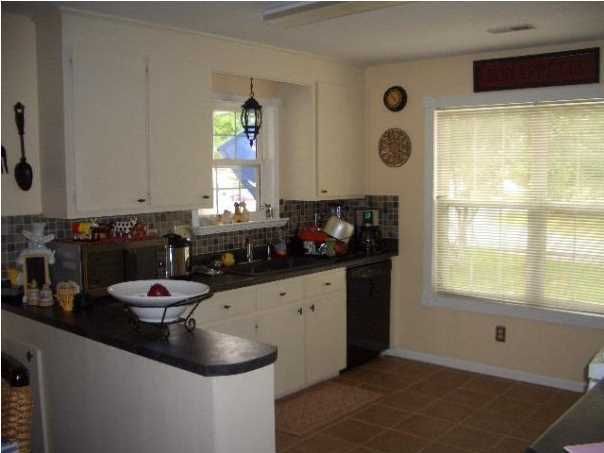 114 Mackerel Ln, Summerville, SC 29585