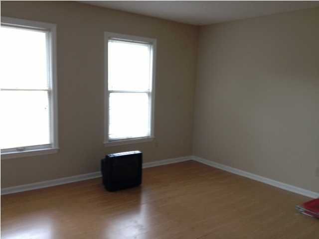 8702 Plantation Court Dr, North Charleston, SC 29406