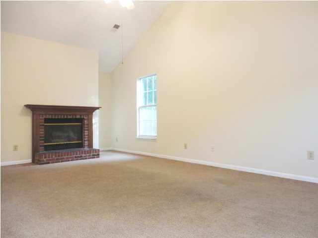 8315 Coventry Rd, Charleston, SC 29420
