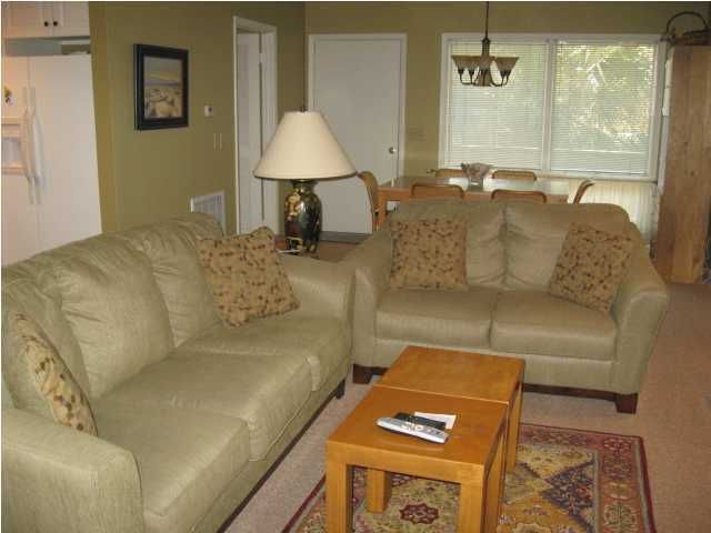 1093 Sparrow Pond Cottage, Kiawah Island, SC 29455