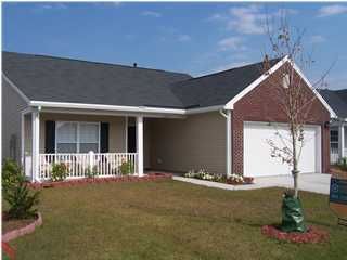 146 Decatur Dr, Summerville, SC 29483