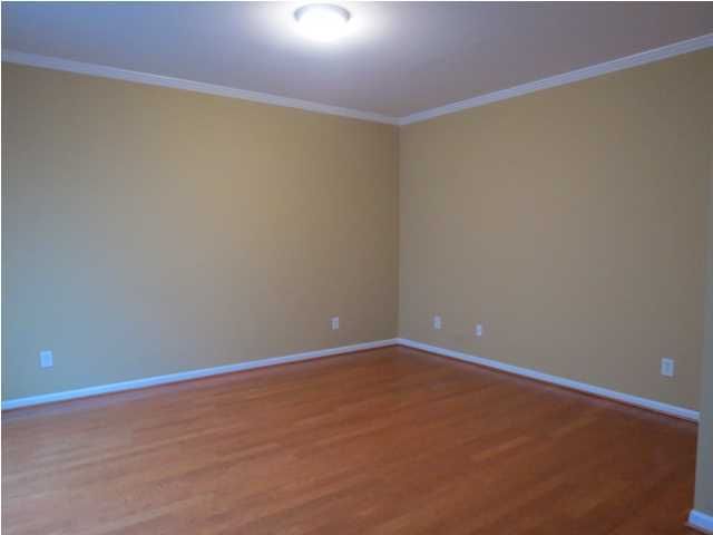 254 Westbrooke Rd, Summerville, SC 29483
