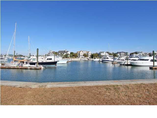 35 Yacht Harbor Ct, Isle Of Palms, SC 29451