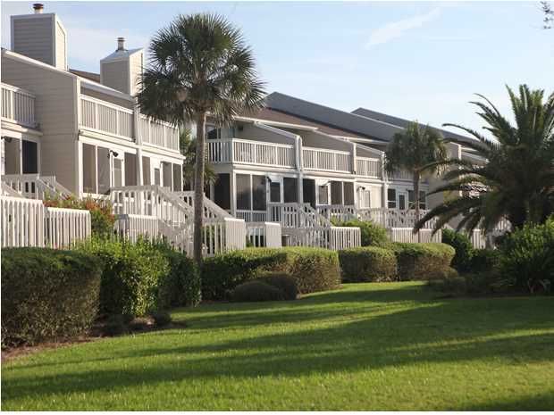66 Beach Club, Isle Of Palms, SC 29451
